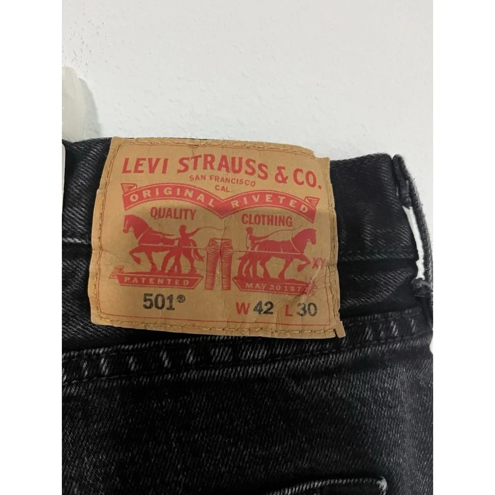 Levi's 501 Men's Straight Leg Denim Jeans 42 x 30